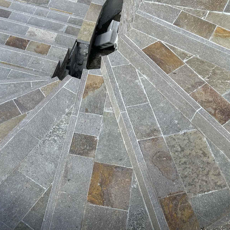 scale in porfido